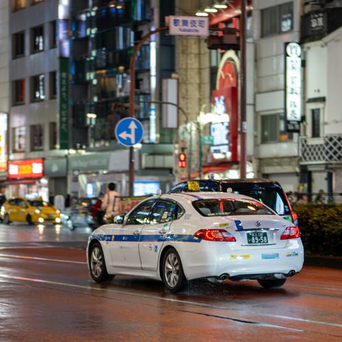 Kostenloses Stock Foto zu autos, beleuchtet, dunkel